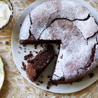 Chocolate and almond torte