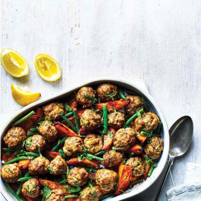 Portuguese meatball and potato traybake