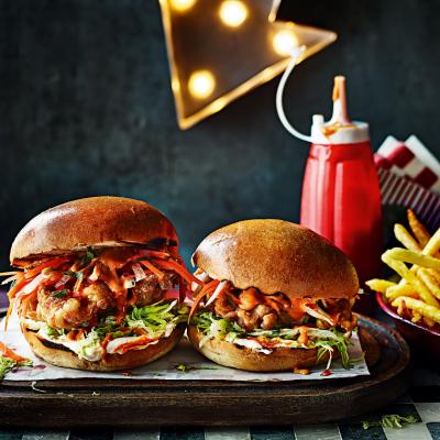 Chick 'n' Sours K-pop chicken burger
