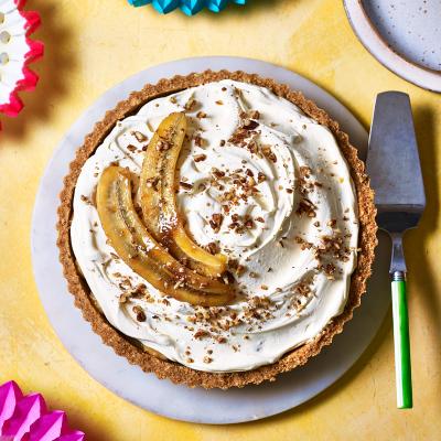 Boozy banoffee pie