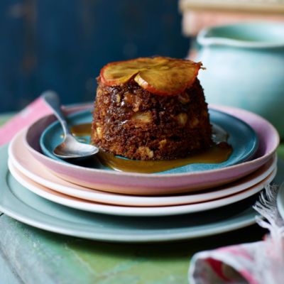 Gingerbread, apple and almond steamed puddings