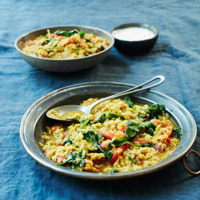 Lentil and spinach dhansak