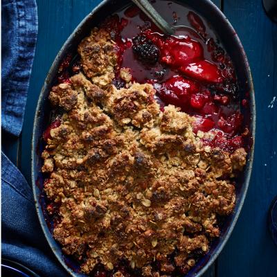 Plum and blackberry crumble