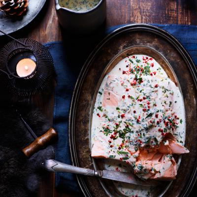 Salmon in rosé sauce