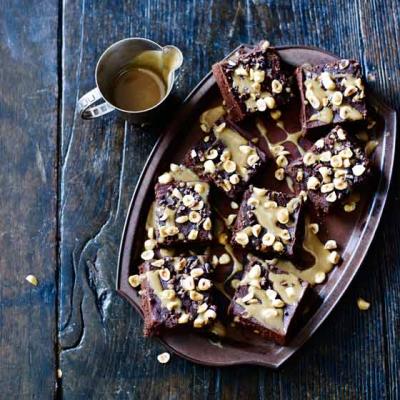 Milk chocolate and hazelnut squares with honey drizzle