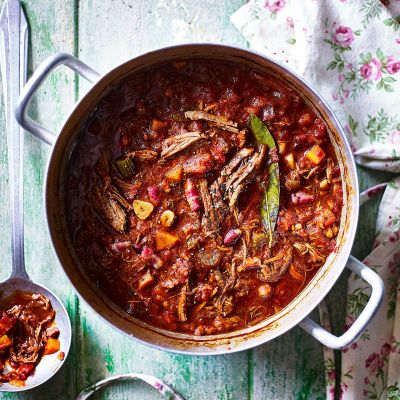 Slow-cooked beef ragout