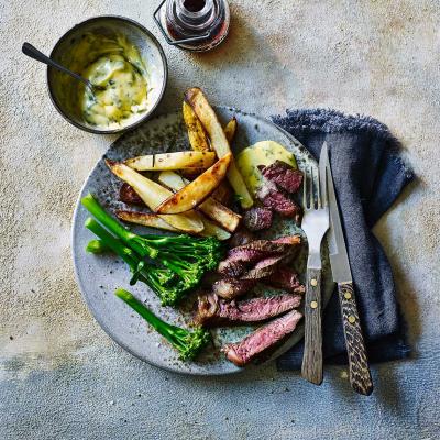 Soy-butter steak with béarnaise sauce
