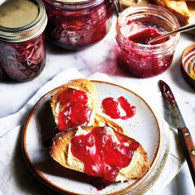 Plum and bay jam