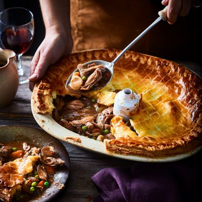 Duck and red wine pie