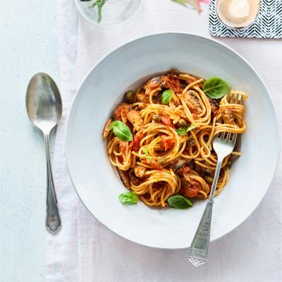 Store cupboard spaghetti