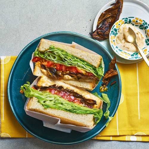 Meat-free BLT sandwich 