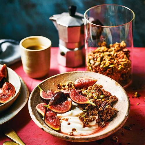 Yogurt bowl with macerated figs and miso granola