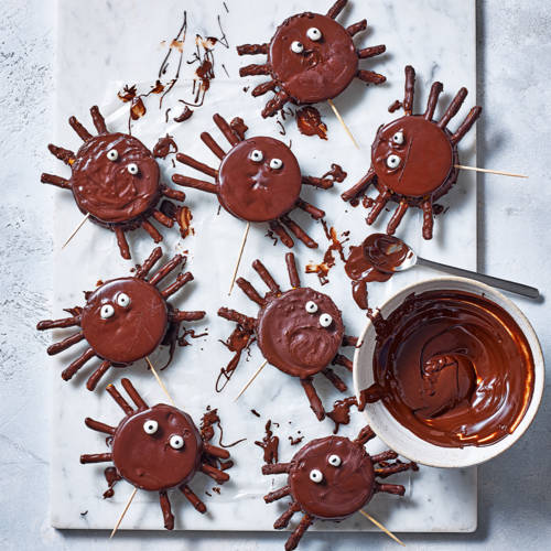 Spooky spider apples