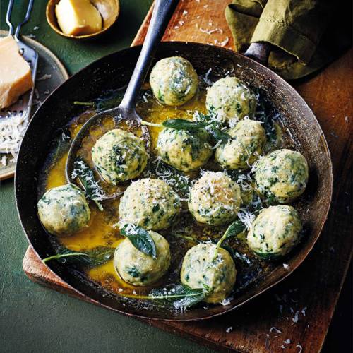 Spinach gnudi with sage butter