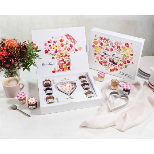 Win a beautiful Stacks of Love gift box, from Bonne Maman