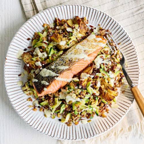 Salmon with crispy artichoke grains