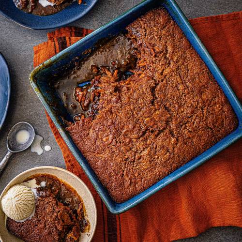 Self-saucing spiced carrot pudding