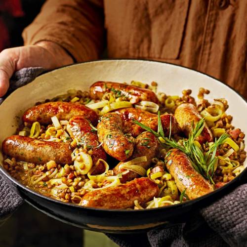 Cider-braised sausages and lentils