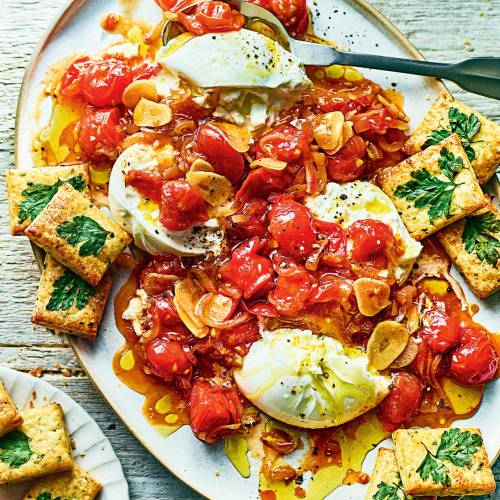 Sticky tomato jam with burrata