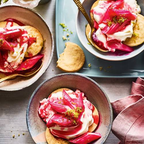 Lime poached rhubarb with shortbread