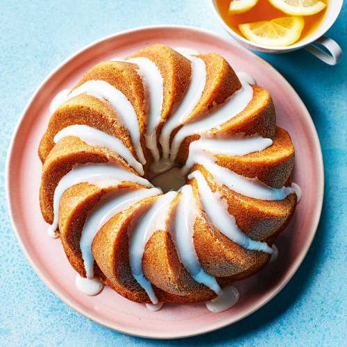 Earl Grey and citrus bundt cake