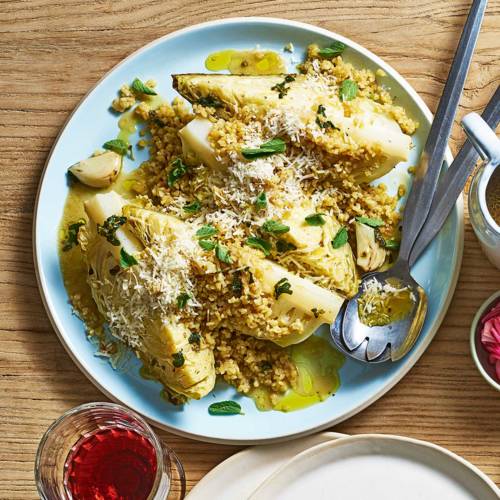Za'tar braised cabbage with bulgur wheat