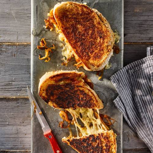 French onion soup toastie