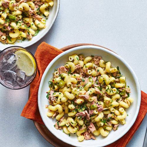 Lemony tuna and tarragon pasta