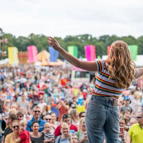 Win a VIP Family Glamping Weekend at Gloworm, Thoresby Park in Nottinghamshire worth £1,000