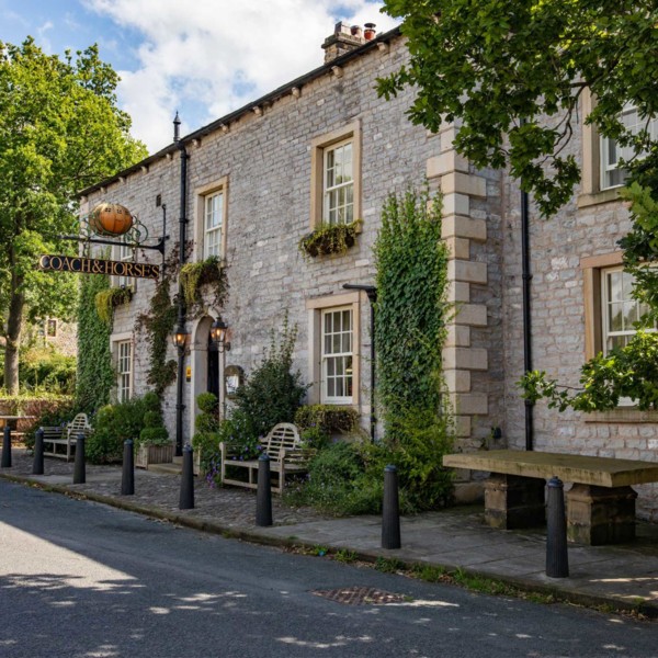 Enjoy a free Sunday Lunch at the Coach & Horses in Lancashire