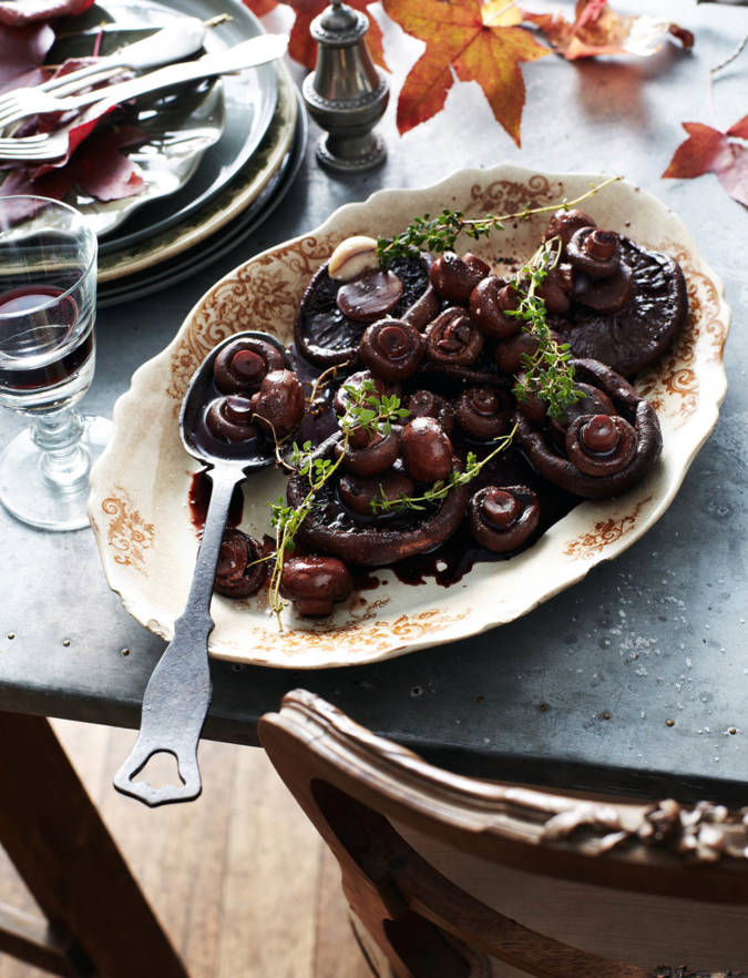 Recipe: Portabella mushrooms with thyme and red wine