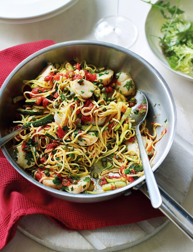 Recipe: Taglierini with scallops, courgettes, tomatoes and capers