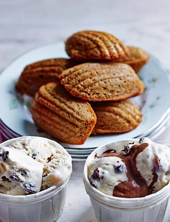 Recipe: Cinnamon madeleines