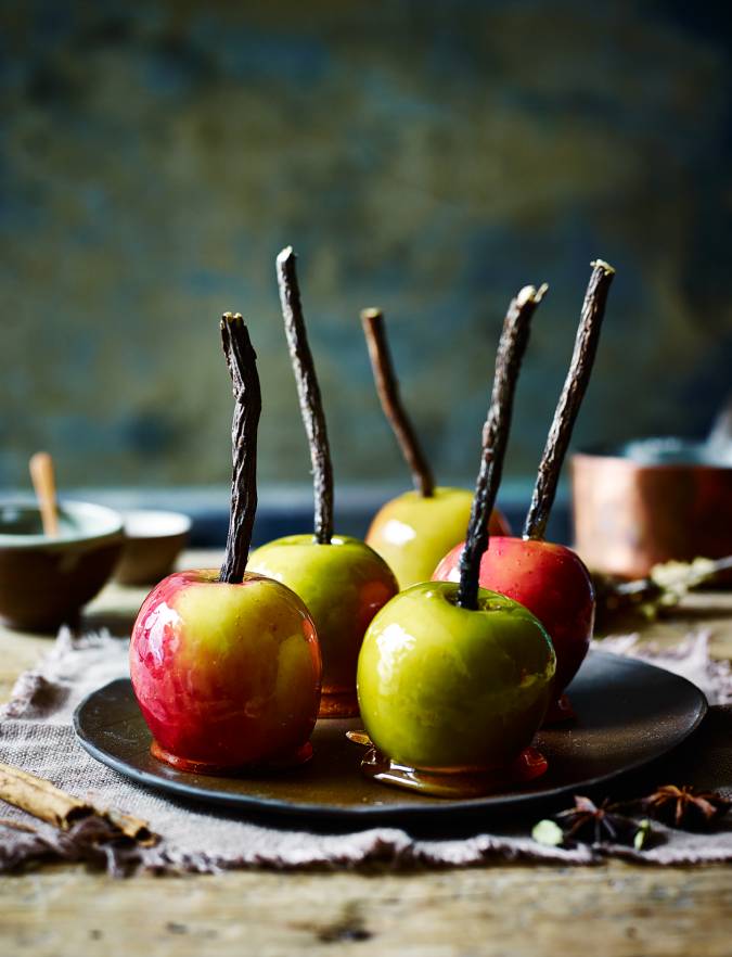 Recipe: Spiced toffee apples