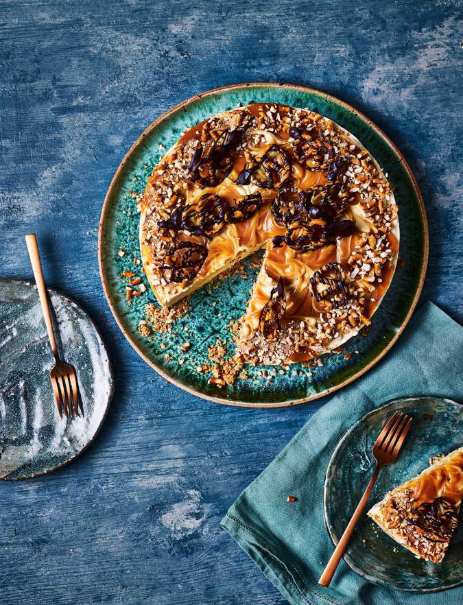 Recipe: Salted caramel pretzel cheesecake