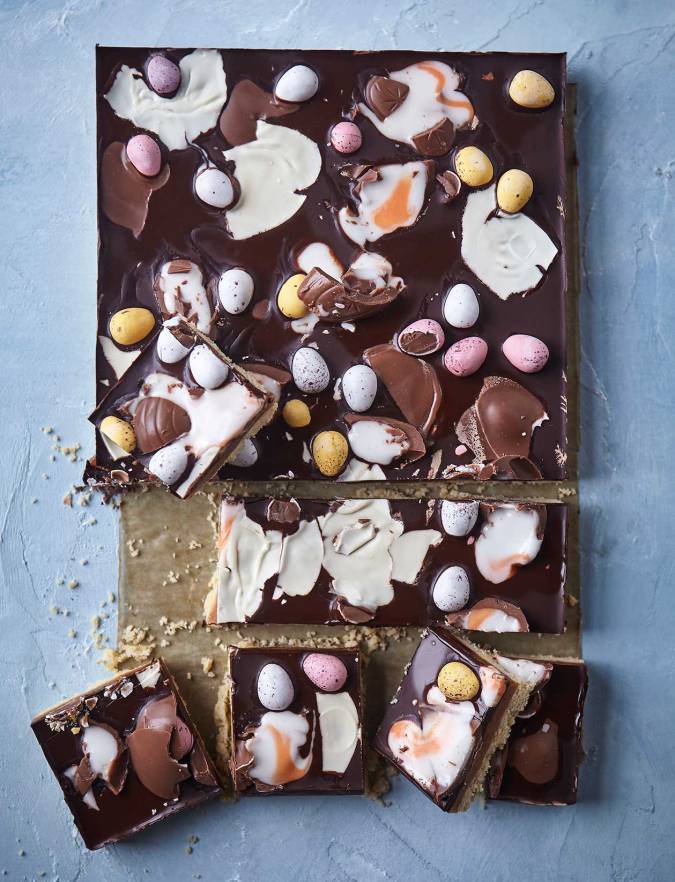 Easter millionaire’s shortbread traybake | Sainsbury's Magazine