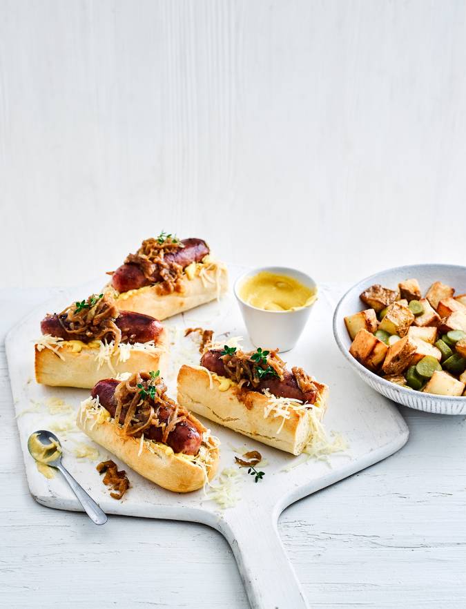 Recipe: French onion hotdogs