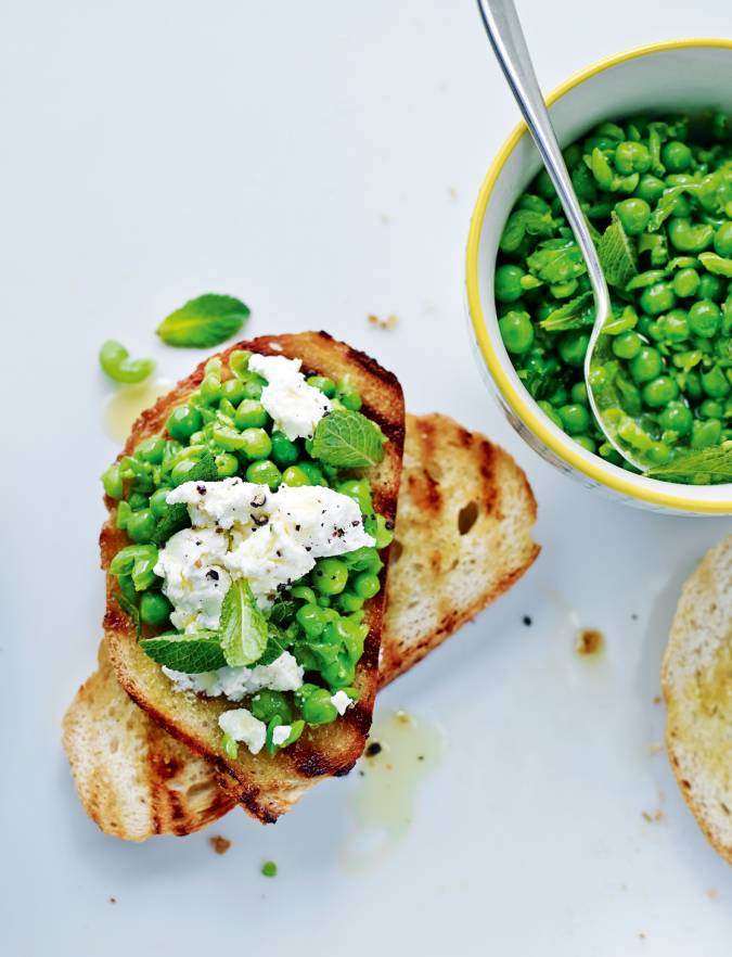 Recipe: Pea, goats’ cheese and mint bruschetta