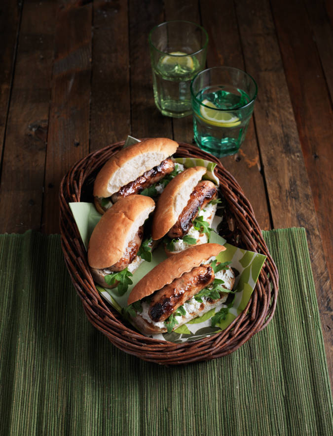 Recipe: Goats' cheese and caramelised red onion hot dogs