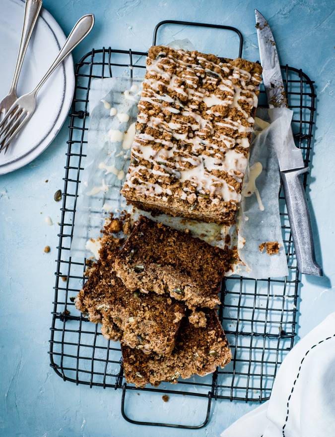 Recipe: Carrot cake with cinnamon crumble
