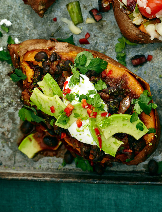 Recipe: Baked sweet potato with easy black bean chilli