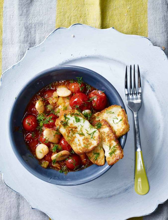 Recipe: Greek butter beans with halloumi