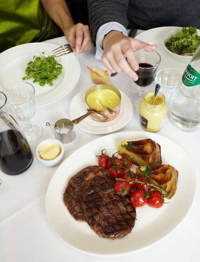Recipe: Ribeye steak with Béarnaise sauce & pommes Anna