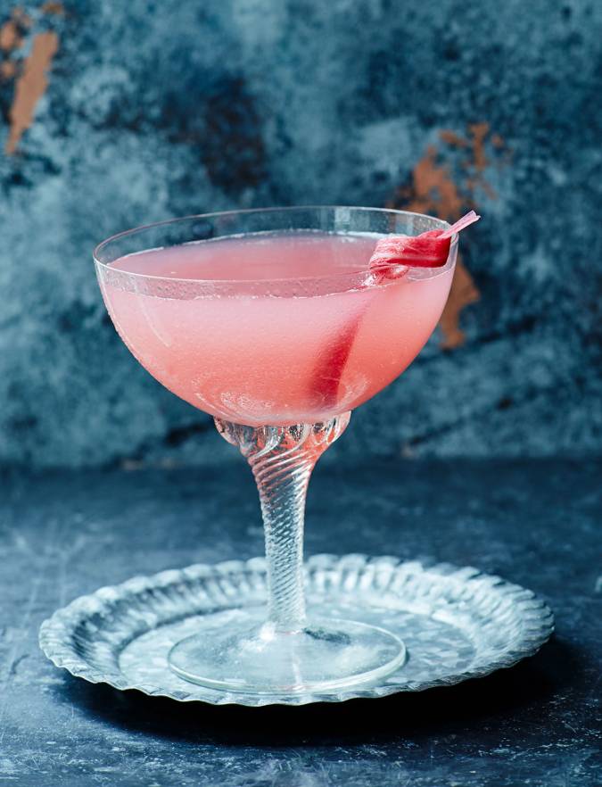 Recipe: Spiced rhubarb gimlet
