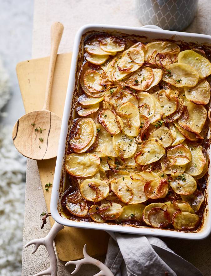 Recipe: French onion potatoes boulangère