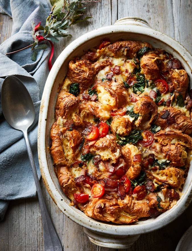 Recipe: Egg & bacon croissant brunch bake