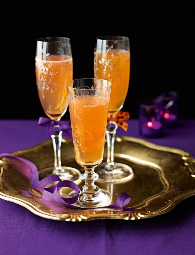 Recipe: Clementine Prosecco cocktail