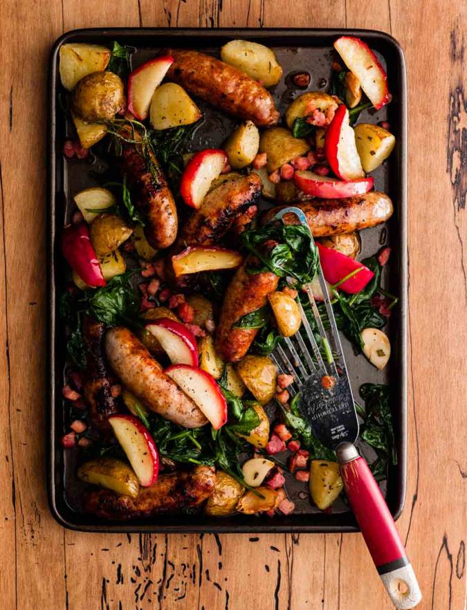 Recipe: Sausage and apple traybake