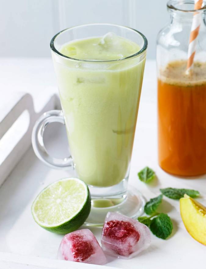 Recipe: Apple, pineapple and lime juice