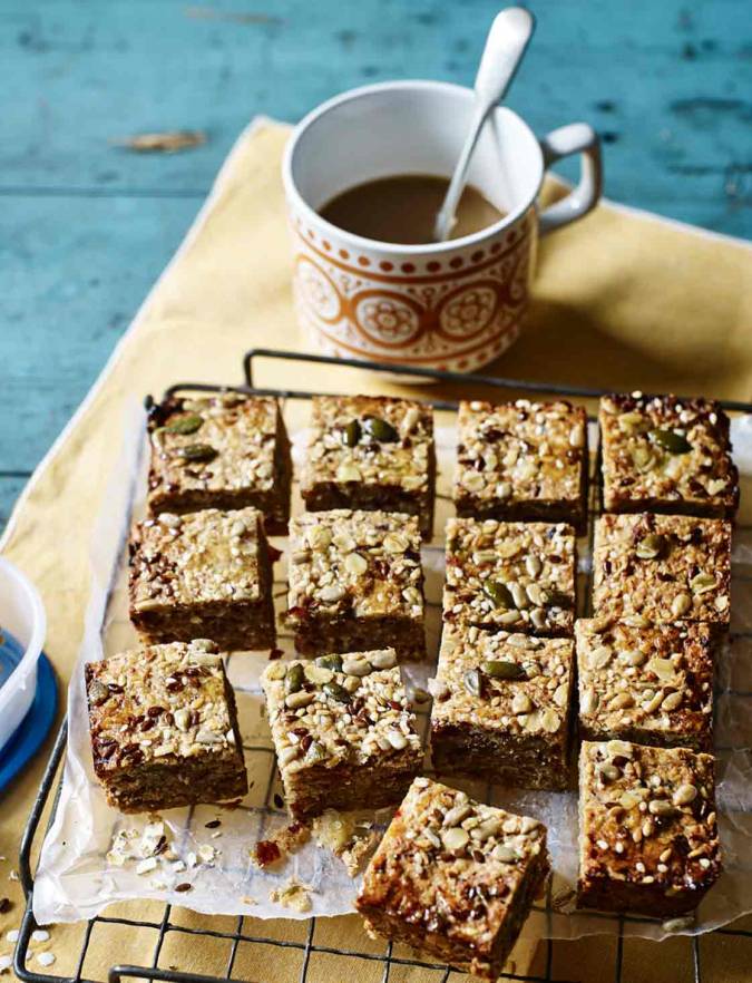 Recipe: Coconut, banana and date breakfast squares